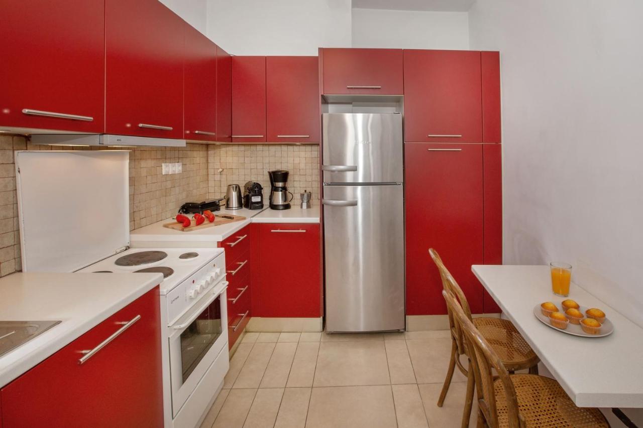 Neoclassical Apartment Close To Syntagma-Plaka By Ghh Atene Esterno foto