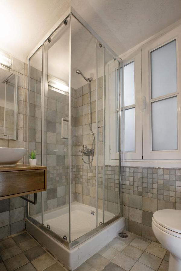 Neoclassical Apartment Close To Syntagma-Plaka By Ghh Atene Esterno foto